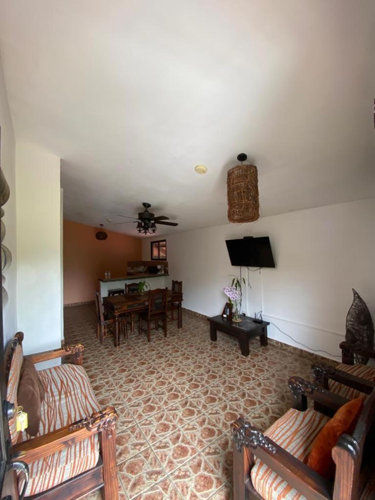 Stone Cabins בוקט מראה חיצוני תמונה