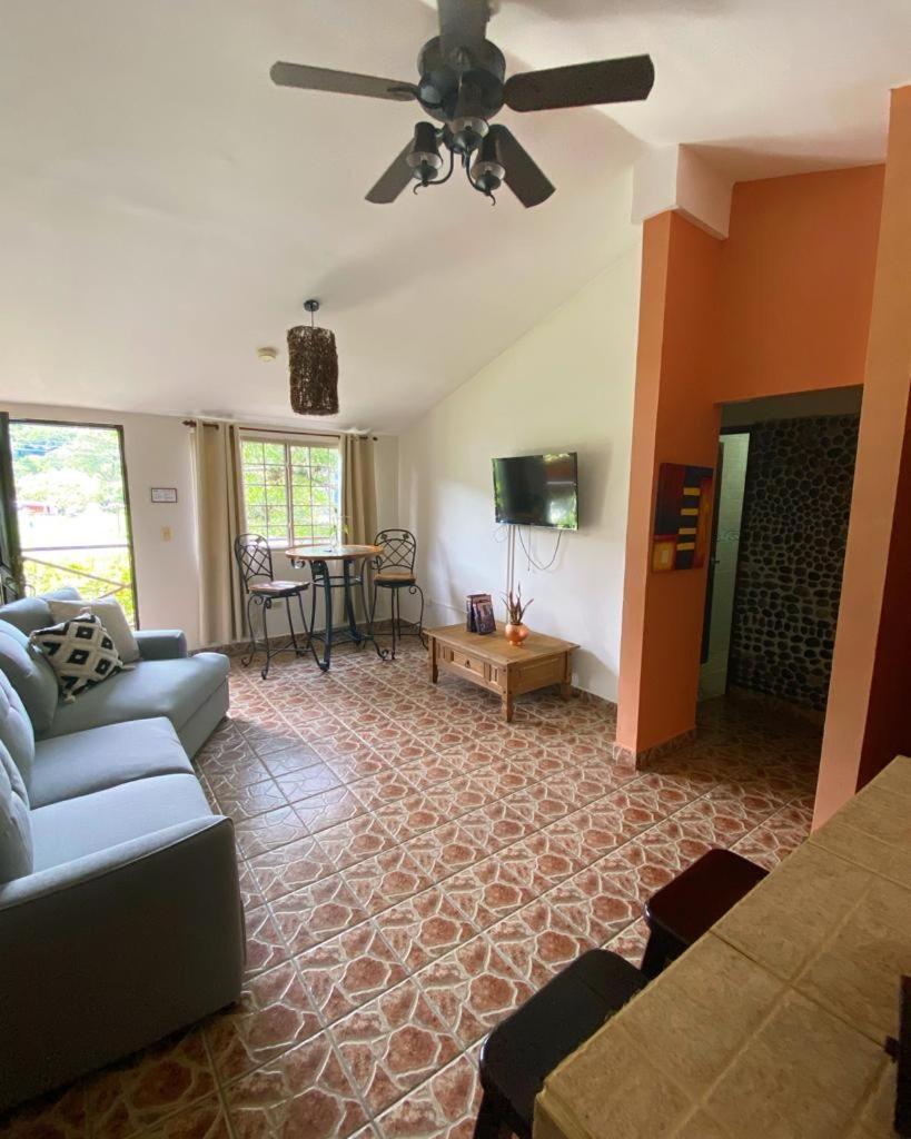 Stone Cabins בוקט מראה חיצוני תמונה
